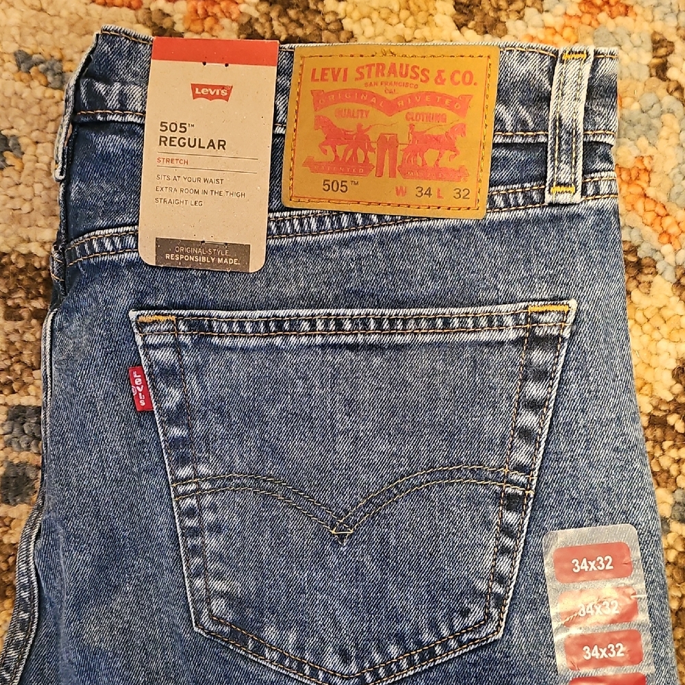 Levi's 505 34x32  Regular Straight Blue Jeans